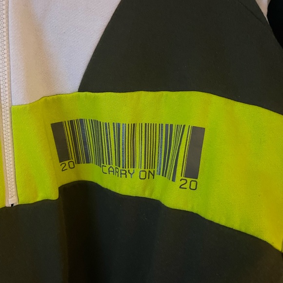 Half-Zip Pullover • 2020 Gabrielle Union Collection colorblock - Picture 3 of 7